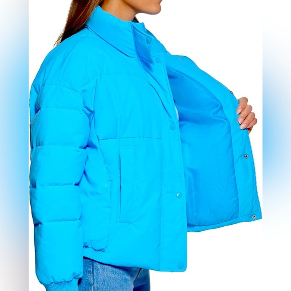Levi’s Women’s Bright Blue Puffer Jacket Small Cinch Waist Retro 90s Streetwear - Picture 3 of 10